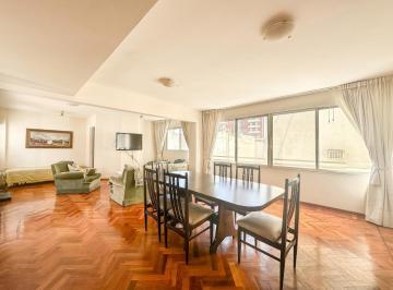 Departamento · 176m² · 8 Ambientes · 1 Cochera · Departamento en Venta, Martin, Rosario, 3 Dorm. de Estilo