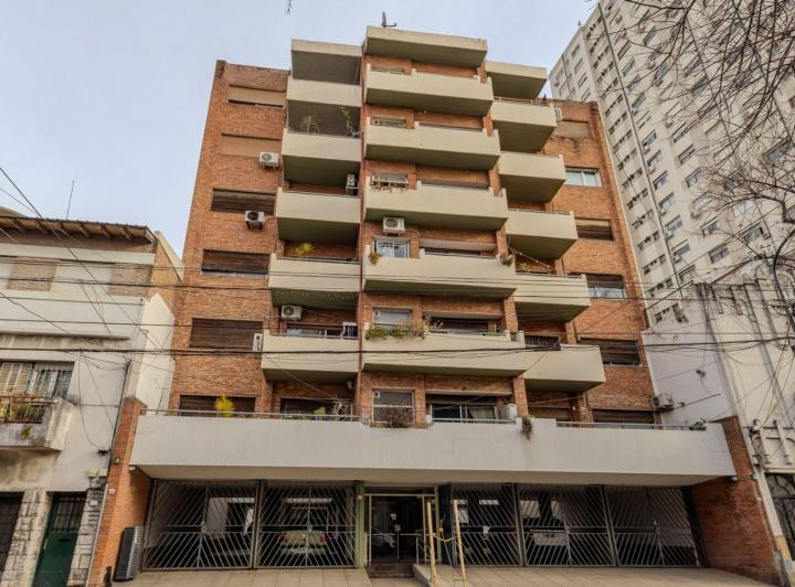 Venta Monoambiente Colegiales con Balcón. Cochera