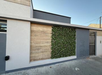 PH · 75m² · 3 Ambientes · PH en Villa Adelina