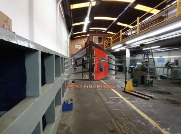 Bodega-Galpón , Tres de Febrero · Galpón 900 m² S/lote 10x64 Oficinas Vs. Trifásica, Entrada Camioneta