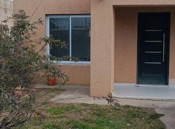 Casa de 6 ambientes, Navarro · Casa en Venta con Pileta