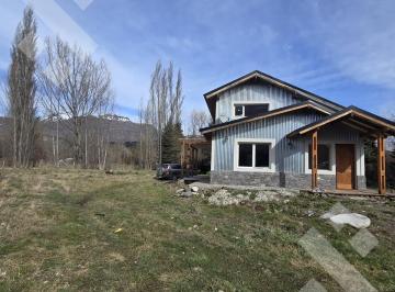 Casa · 103m² · 3 Ambientes · 1 Cochera · Venta Casa 2 Dorm. - Callejón de Torres - San Martin de Los Andes