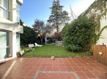 Casa · 300m² · 6 Ambientes · 2 Cocheras · Casa en Venta, Abasto, Rosario, 3 Dorm., Patio y Pileta!