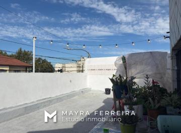 Casa · 247m² · 8 Ambientes · Venta en Bloque, Vivienda Multifamiliar - Temperley