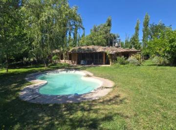 Casa de 6 ambientes, Las Paredes · Destacada y Peculiar Casa (Los Sauces 5669, Las Paredes Sur), Selecto Punto de San Rafael/mendoza