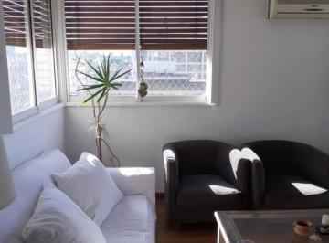 Departamento · 60m² · 3 Ambientes · 1 Cochera · Departamento - Olivos - Vias/rio