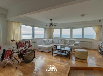 Departamento · 165m² · 4 Ambientes · Departamento Cuatro Ambientes Frente Al Mar