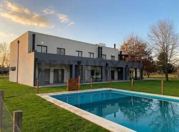 Casa · 128m² · 4 Ambientes · 2 Cocheras · Duplex 4 Amb. Cardales Village. Terrazas III