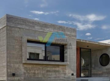 Casa · 245m² · 4 Ambientes · 2 Cocheras · Casa en Venta en Riberas, Puertos, Escobar