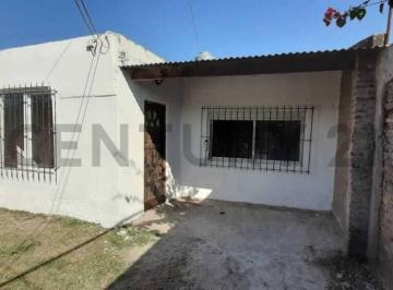Casa · 120m² · 5 Ambientes · Venta de Casa Mas 2da Casa Al Fondo en Jose C. Paz, San Martin, Buenos Aires