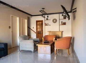 Casa de 4 ambientes, La Matanza · Dúplex 4 Amb. en Venta. con Garage Cubierto, Patio y Parrilla. Apto Crédito. Ramos Mejia