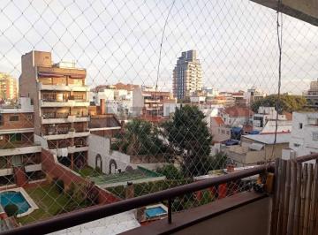 Departamento · 44m² · 2 Ambientes · Impecable 2 Ambientes Super Luminoso con Cocina Independiente