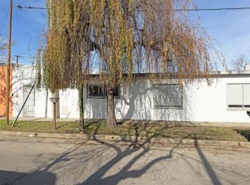 Casa · 2 Dormitorios · Casa en Alquiler