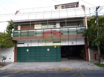 Departamento de 4 ambientes, Vicente López · Impecable Depto 3 Dorm. C/cochera, Bajas Expensas. Próximo Colegio La Salle.