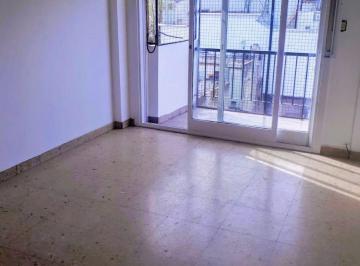 Departamento de 3 ambientes, Almagro · Venta Departamento 3 Ambientes Dos Baños 60 m² Balcón Al Frente