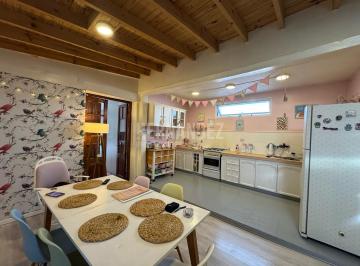 PH · 140m² · 4 Ambientes · PH 4 Ambientes con Balcon, Piñeyro, Avellaneda.