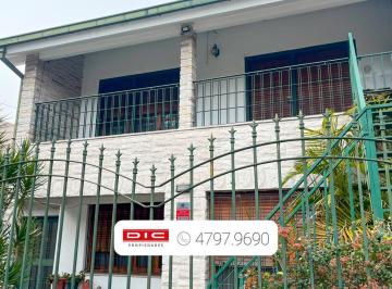 Casa · 182m² · 5 Ambientes · 2 Cocheras · Casa 3 Dorm. Venta - Florida Oeste