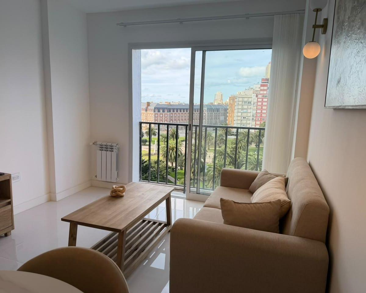 2 amb A la calle. edificio eden. amplio pasillo recibidor, cocina con ventilación natural