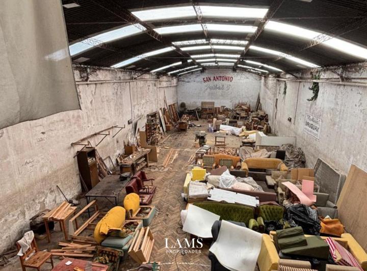 Local comercial · 400m²