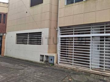 PH · 63m² · 3 Ambientes · Diag. 73 Entre 6 y Plaza Rocha - PH de Dos Dorm. en Alquiler