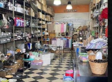 Local comercial , Flores · Excelente. Local Comercial