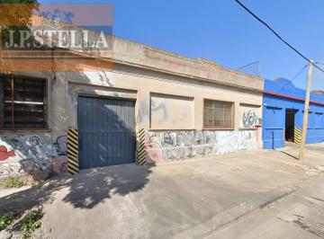 Bodega-Galpón · 720m² · Galpón de Losa y Chapas - Refaccionado a Nuevo - 720 m² Edificados - Ramos Mejia