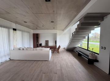 Casa · 115m² · 5 Ambientes · 2 Cocheras · Casa en Venta de Hormigón a Estrenar, Barrio Amarras, Puertos de Escobar
