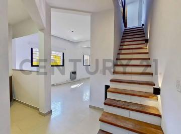 Casa · 169m² · 4 Ambientes · Casa 4/5 Amb, Todo Nuevo Flores Apto Credito