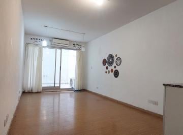 Departamento · 34m² · 2 Ambientes · Venta de Depatamento de 2 Ambientes con Patio en San Nicolás