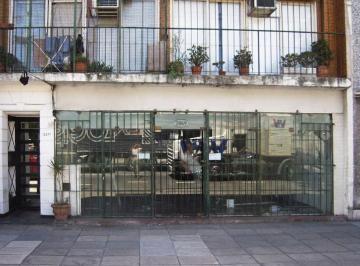 Local comercial de 2 ambientes, Villa del Parque · Local Comercial en Venta