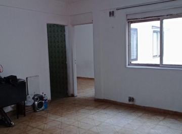 Departamento de 2 ambientes, Pompeya · Departamento 2 Ambientes Laterales