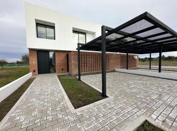 PH · 141m² · 4 Ambientes · 2 Cocheras · Venta Duplex 3 Dorm a Estrenar Talar del Este