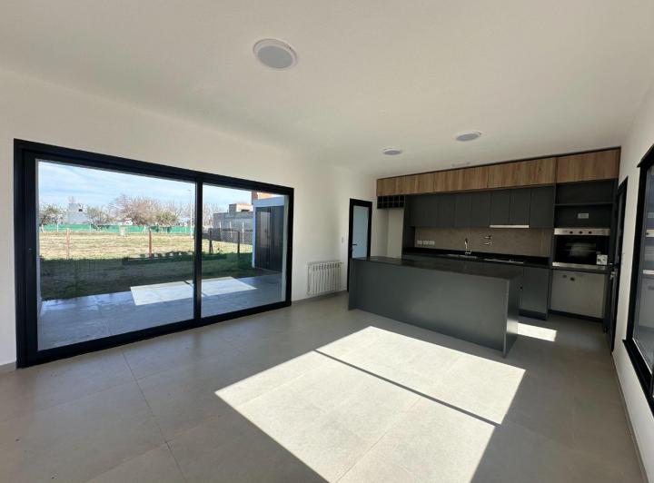 PH · 141m² · 4 Ambientes · 2 Cocheras