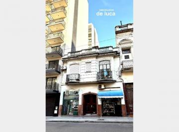 Local comercial · 50m² · Local a La Calle + Dto. 2 Amb. C/ Patio en Venta en Caba