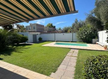 Casa de 9 ambientes, Ciudad de Mendoza · Noble Servicios Inmobiliarios Vende Casa en Sexta Sección