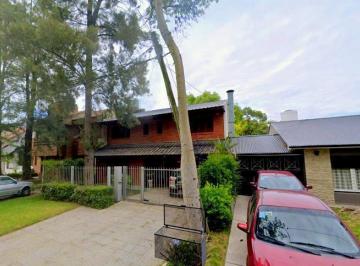 Casa · 197m² · 5 Ambientes · Casa en La Florida
