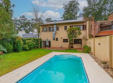 Casa · 197m² · 5 Ambientes · Casa 5 Amb Piscina La Florida Mar del Plata