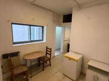 Departamento de 4 ambientes, Córdoba · Departamento de 1 Dormitorio en Alquiler con Patio en Alberdi