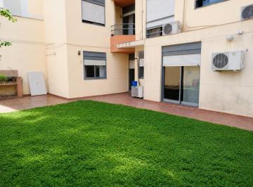 Departamento · 95m² · 5 Ambientes · Departamento en Venta en Centro, Amplio Patio, 4 Dorm., 2 Baños