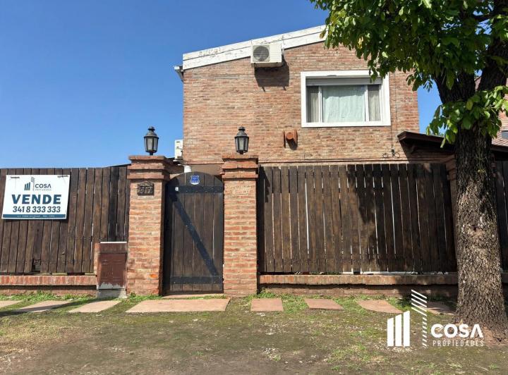 Casa · 179m² · 4 Ambientes · 2 Cocheras