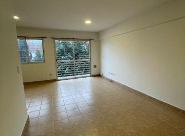 Departamento de 1 ambiente, Floresta · Alquiler Floresta 1 Ambiente y Medio con Balcón
