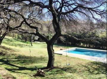 Casa de 8 ambientes, Mendiolaza · Casa en Venta Country Cuatro Hojas