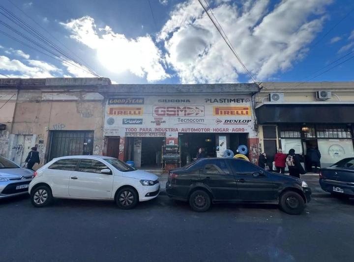 Local comercial · 403m² · 1 Ambiente