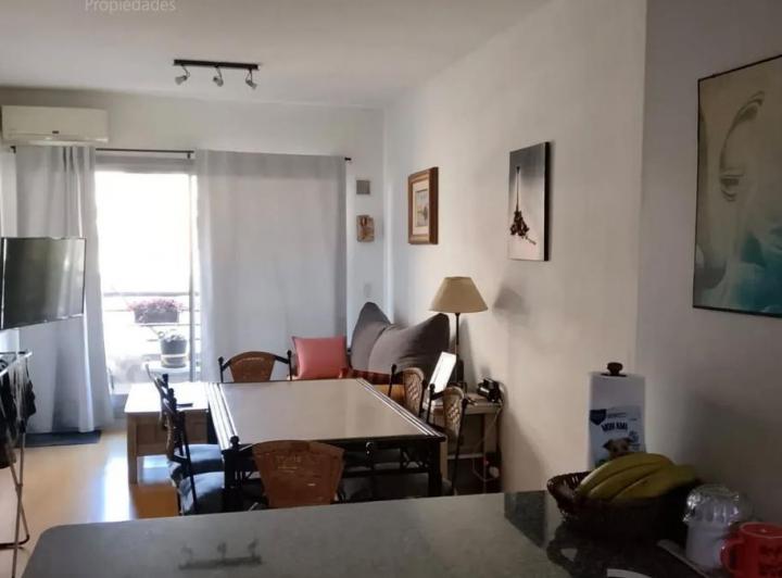 Departamento con Cochera y Baulera en Venta en Parque Chacabuco
