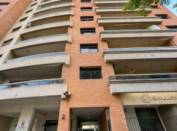 Departamento · 48m² · 2 Ambientes · 1 Cochera · Departamento en Venta en La Plata, un Dormitorio y Cochera.