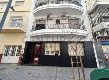 Departamento · 60m² · 3 Ambientes · Departamento 3 Ambientes Al Frente a Reciclar, Villa Crespo. Apto Crédito!