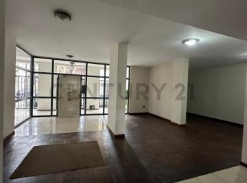 Departamento · 70m² · 3 Ambientes · 1 Cochera · Departamento de 1 Dormitorio con Cochera en Alquiler