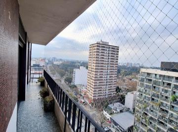 Departamento · 88m² · 4 Ambientes · Hermoso y Amplio Depto. 4 Amb. en Alquiler - Piso Alto - Vista Al Rio - Excelente Ubicación