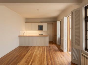 PH de 3 ambientes, Villa Urquiza · Venta PH 3 Ambientes con Patio Reciclado a Estrenar! Apto Crédito Todo en Pb Súper Luminoso P. Cha