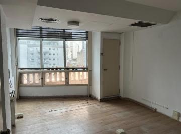 Departamento · 53m² · 4 Ambientes · Al Frente; Solo Uso Comercial - Profsional